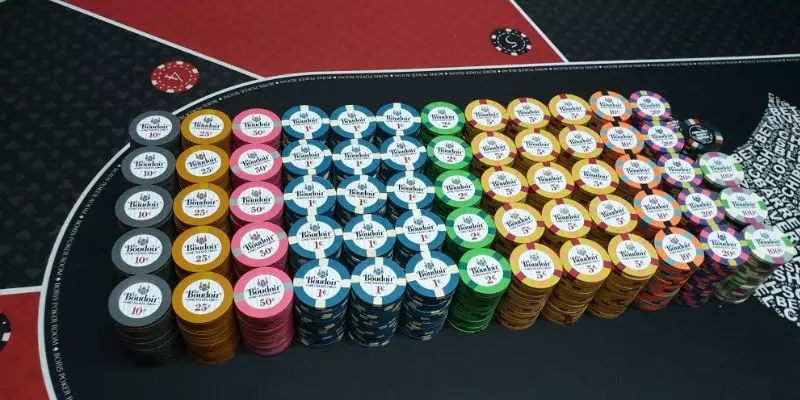 What Are Cash Game Poker Chips?